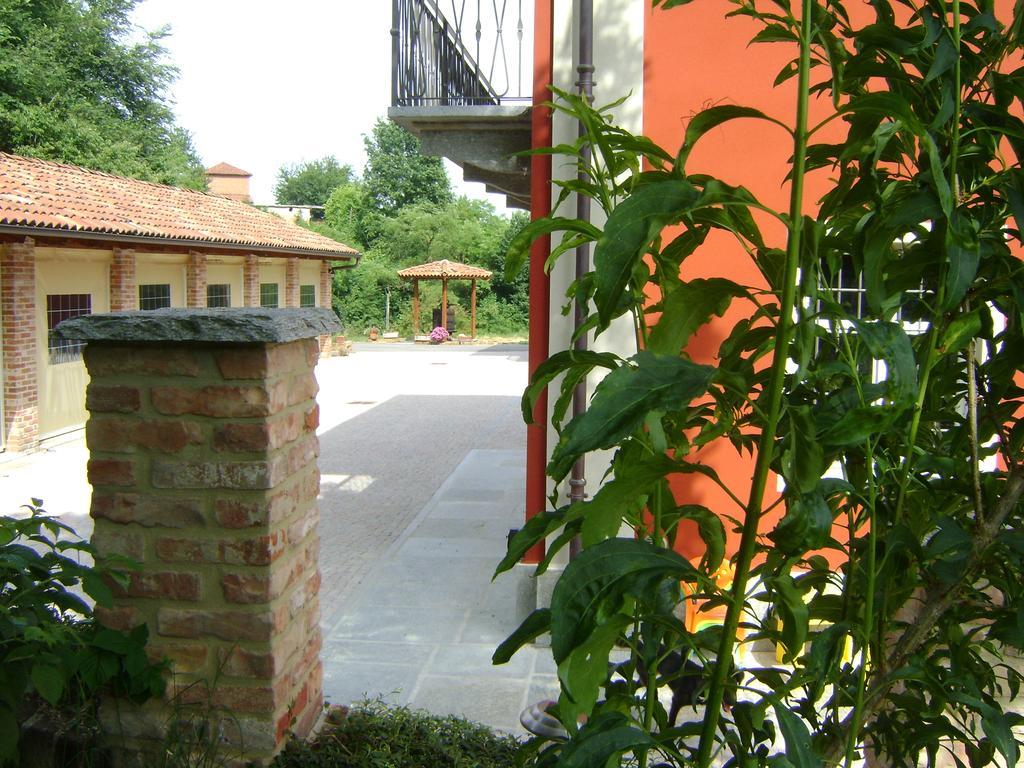 B&B Cascina Rossa Асті Екстер'єр фото