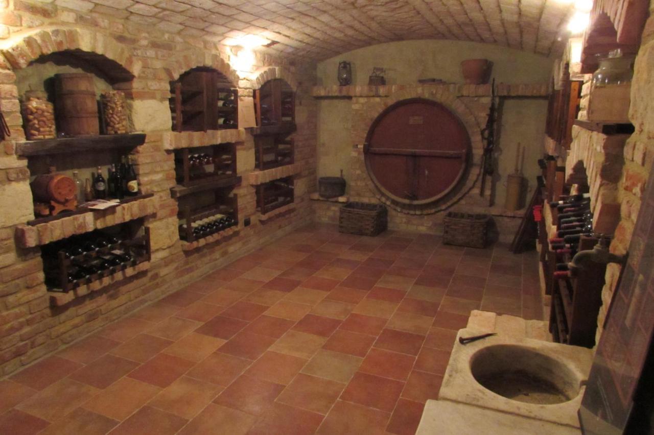 B&B Cascina Rossa Асті Екстер'єр фото